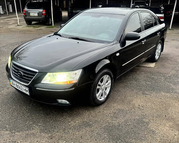 Хендай Соната, объемом двигателя 2 л и пробегом 268 тыс. км за 6000 $, фото 1 на Automoto.ua