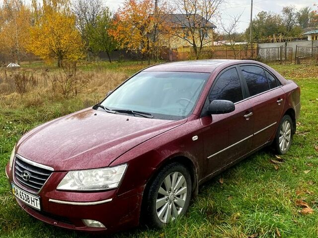 Хендай Соната, объемом двигателя 2.4 л и пробегом 0 тыс. км за 5600 $, фото 1 на Automoto.ua