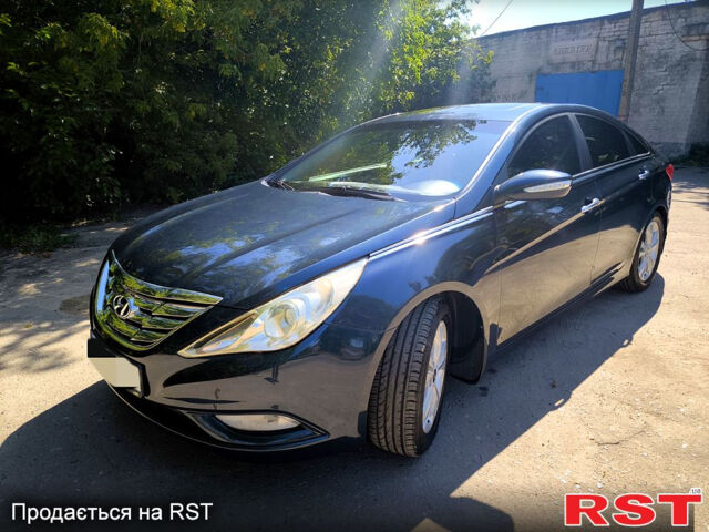 Хендай Соната, об'ємом двигуна 2.4 л та пробігом 120 тис. км за 8000 $, фото 1 на Automoto.ua