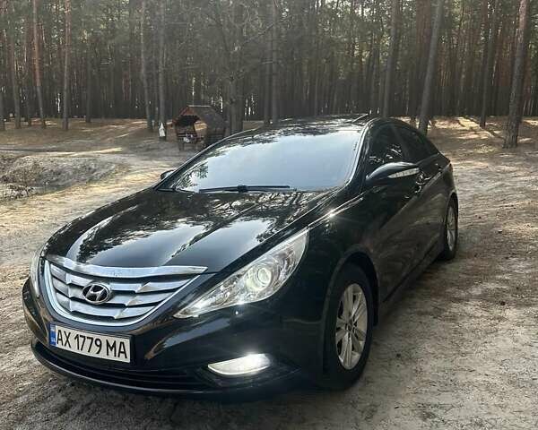 Хендай Соната, об'ємом двигуна 2.4 л та пробігом 161 тис. км за 9500 $, фото 1 на Automoto.ua