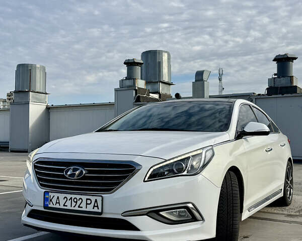 Хендай Соната, объемом двигателя 2 л и пробегом 144 тыс. км за 10500 $, фото 1 на Automoto.ua