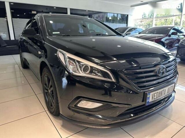 Хендай Соната, об'ємом двигуна 2 л та пробігом 287 тис. км за 11500 $, фото 1 на Automoto.ua