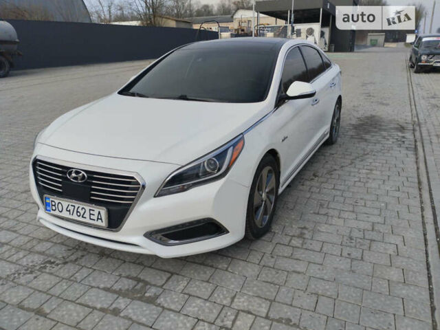 Хендай Соната, объемом двигателя 2 л и пробегом 78 тыс. км за 14950 $, фото 1 на Automoto.ua