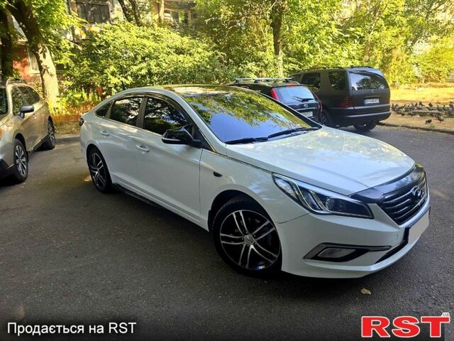 Хендай Соната, об'ємом двигуна 2 л та пробігом 205 тис. км за 10000 $, фото 1 на Automoto.ua