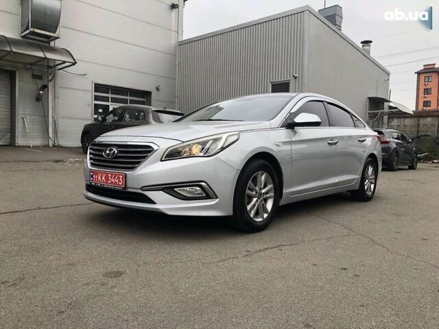 Хендай Соната, объемом двигателя 2 л и пробегом 354 тыс. км за 10990 $, фото 1 на Automoto.ua