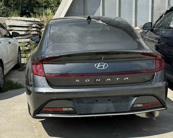 Хендай Соната, объемом двигателя 2.5 л и пробегом 124 тыс. км за 13000 $, фото 1 на Automoto.ua