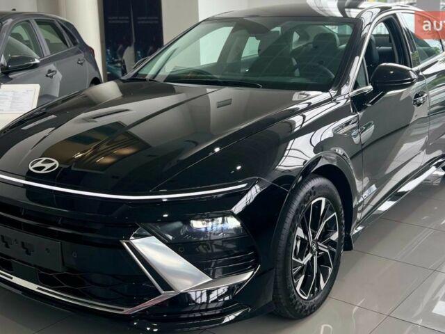 Хендай Соната 2024 в Киеве на Automoto.ua Хендай Соната, объемом двигателя 2.5 л и пробегом 0 тыс. км за 34713 $, фото 1 на Automoto.ua