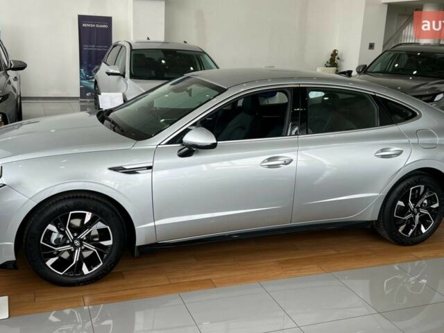 купити нове авто Хендай Соната 2024 року від офіційного дилера ДАР-АВТО Хендай фото