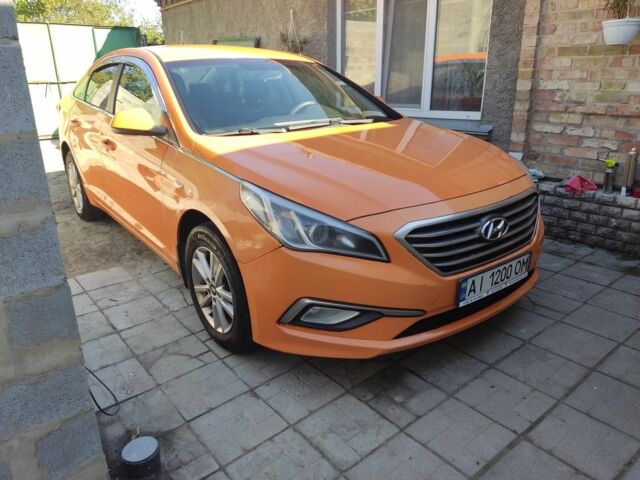 Желтый Хендай Соната, объемом двигателя 2 л и пробегом 500 тыс. км за 6500 $, фото 1 на Automoto.ua