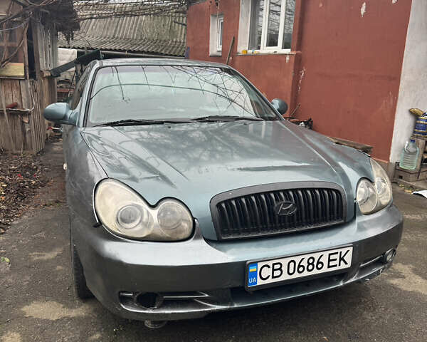 Серый Хендай Соната, объемом двигателя 2 л и пробегом 270 тыс. км за 1699 $, фото 1 на Automoto.ua