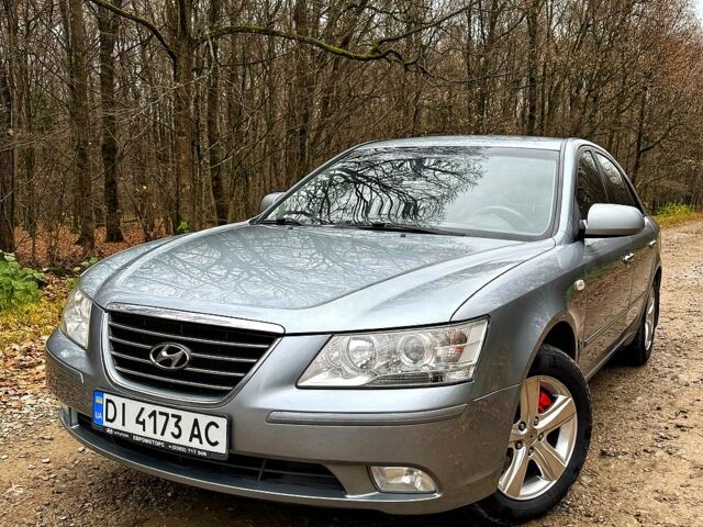 Серый Хендай Соната, объемом двигателя 2 л и пробегом 0 тыс. км за 5500 $, фото 1 на Automoto.ua