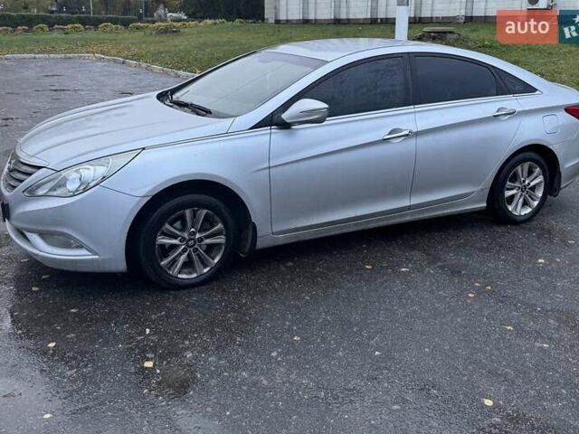 Хендай Соната 2011 в Згуровке на Automoto.ua Серый Хендай Соната, объемом двигателя 2 л и пробегом 504 тыс. км за 6600 $, фото 1 на Automoto.ua