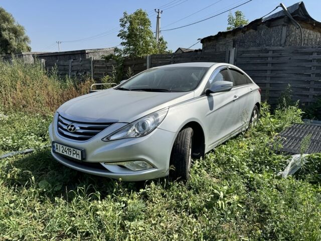 Серый Хендай Соната, объемом двигателя 2 л и пробегом 224 тыс. км за 8200 $, фото 1 на Automoto.ua