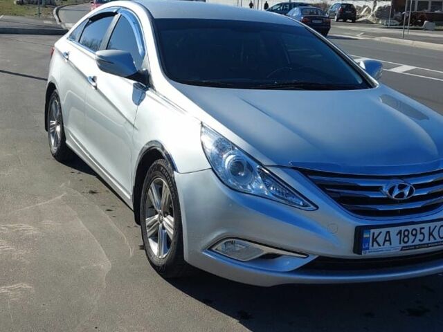 Серый Хендай Соната, объемом двигателя 2 л и пробегом 100 тыс. км за 6200 $, фото 1 на Automoto.ua