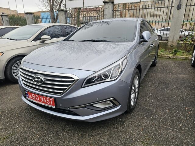 Серый Хендай Соната, объемом двигателя 2 л и пробегом 60 тыс. км за 14200 $, фото 1 на Automoto.ua