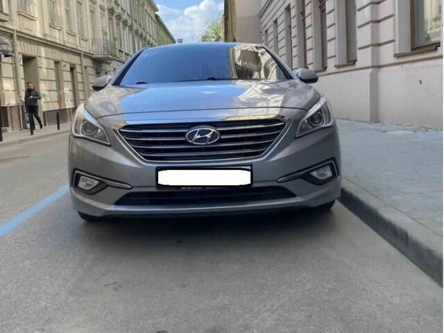 Сірий Хендай Соната, об'ємом двигуна 2 л та пробігом 360 тис. км за 10000 $, фото 1 на Automoto.ua