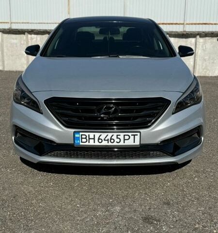 Серый Хендай Соната, объемом двигателя 2.4 л и пробегом 212 тыс. км за 12700 $, фото 1 на Automoto.ua