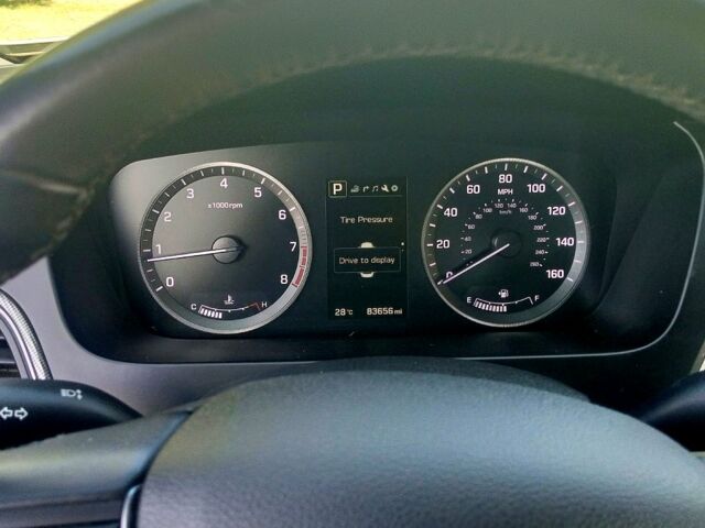 Серый Хендай Соната, объемом двигателя 2.4 л и пробегом 181 тыс. км за 10000 $, фото 1 на Automoto.ua