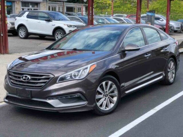 Сірий Хендай Соната, об'ємом двигуна 2.4 л та пробігом 77 тис. км за 5300 $, фото 1 на Automoto.ua