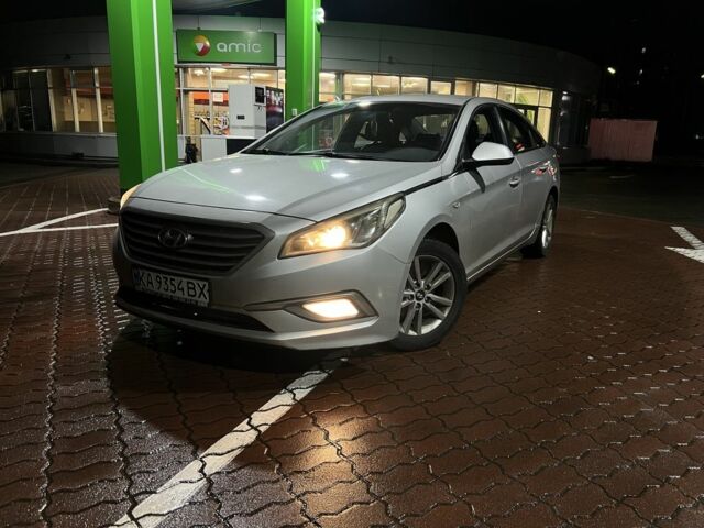 Серый Хендай Соната, объемом двигателя 2 л и пробегом 502 тыс. км за 6999 $, фото 1 на Automoto.ua