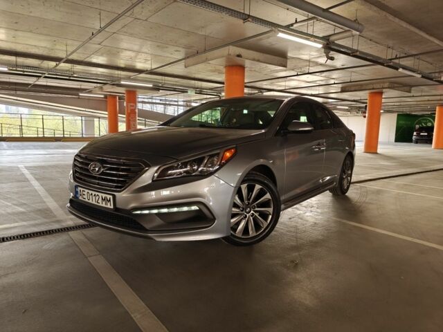 Серый Хендай Соната, объемом двигателя 2.4 л и пробегом 145 тыс. км за 10300 $, фото 1 на Automoto.ua