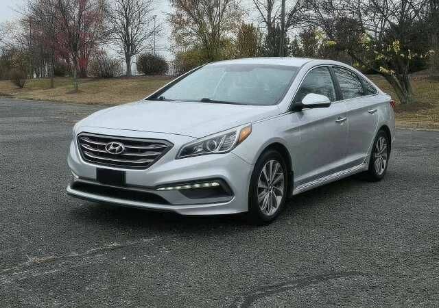 Сірий Хендай Соната, об'ємом двигуна 2.4 л та пробігом 123 тис. км за 6100 $, фото 1 на Automoto.ua