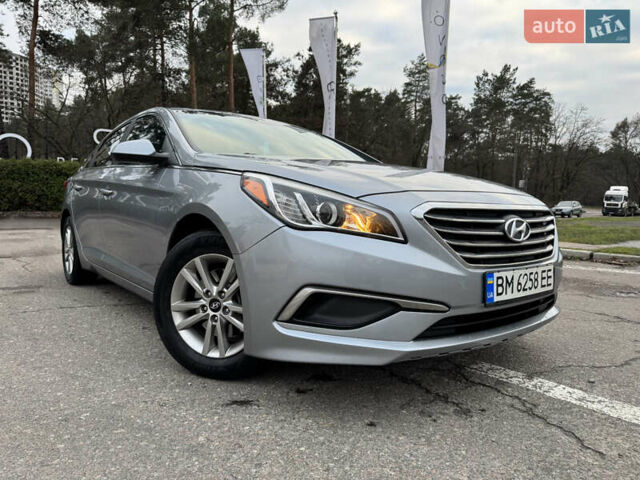 Серый Хендай Соната, объемом двигателя 2.36 л и пробегом 93 тыс. км за 9800 $, фото 1 на Automoto.ua