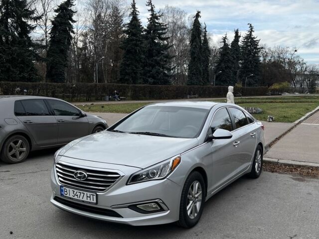 Серый Хендай Соната, объемом двигателя 2.4 л и пробегом 99 тыс. км за 10500 $, фото 1 на Automoto.ua