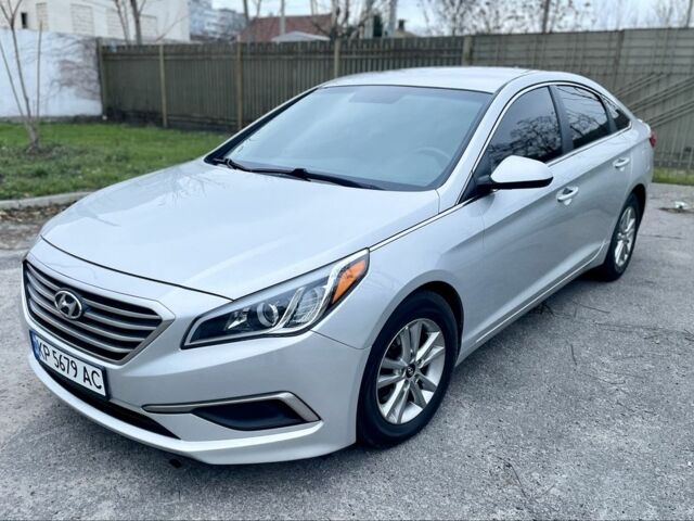 Серый Хендай Соната, объемом двигателя 2.4 л и пробегом 174 тыс. км за 266 $, фото 1 на Automoto.ua