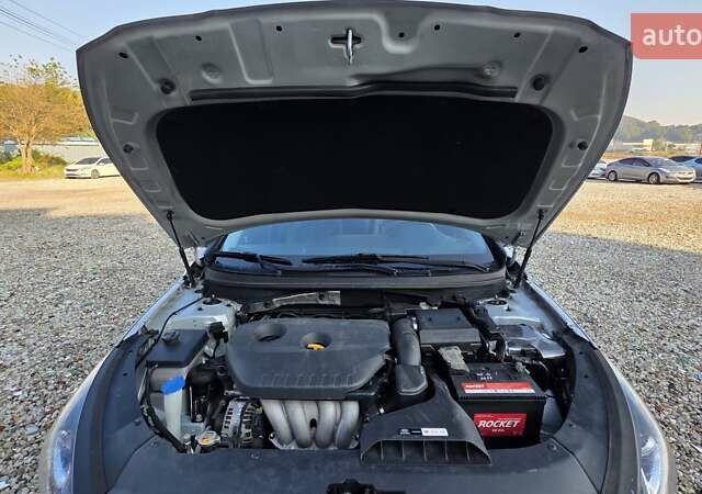 Серый Хендай Соната, объемом двигателя 2 л и пробегом 418 тыс. км за 10990 $, фото 1 на Automoto.ua