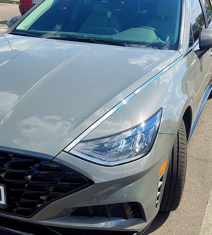 Серый Хендай Соната, объемом двигателя 2.5 л и пробегом 37 тыс. км за 25500 $, фото 1 на Automoto.ua