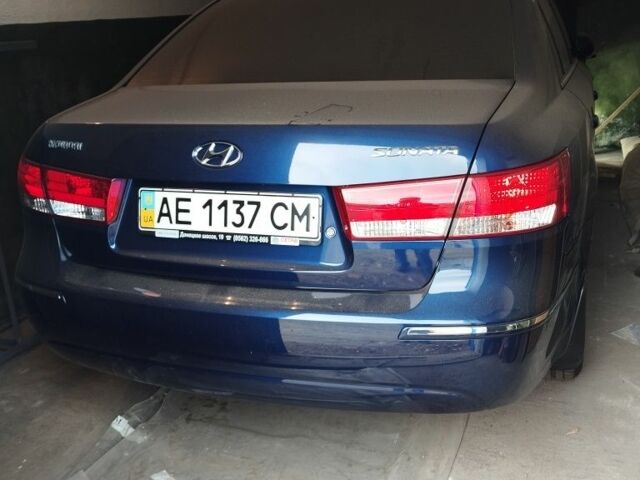 Синий Хендай Соната, объемом двигателя 2 л и пробегом 33 тыс. км за 15000 $, фото 1 на Automoto.ua