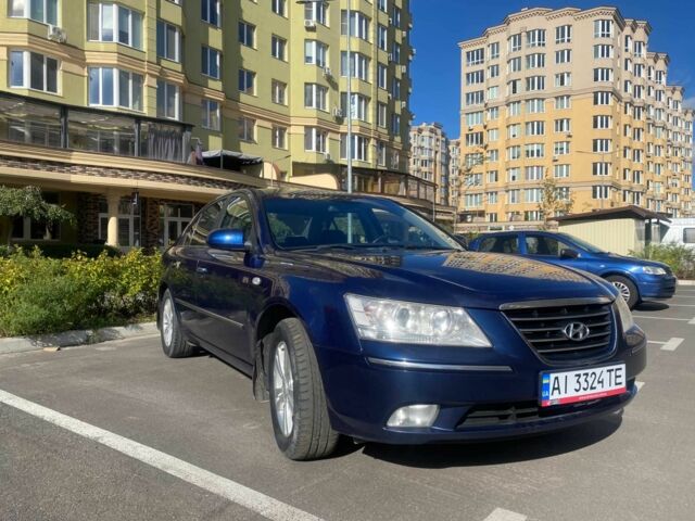 Синій Хендай Соната, об'ємом двигуна 2 л та пробігом 380 тис. км за 5191 $, фото 1 на Automoto.ua