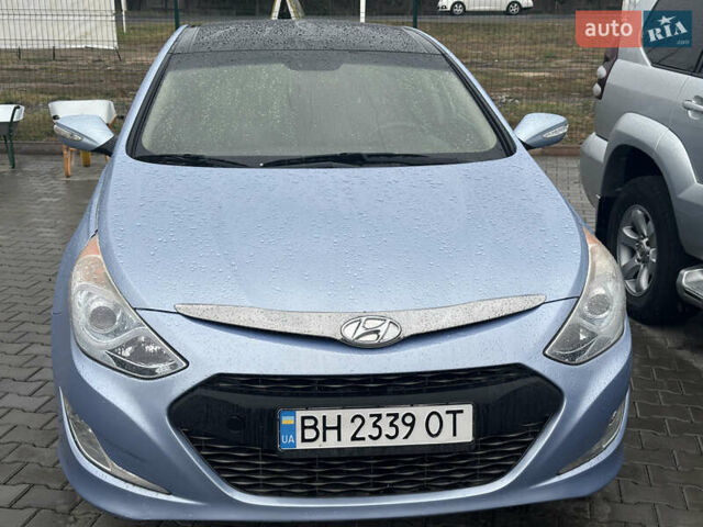 Синий Хендай Соната, объемом двигателя 2.36 л и пробегом 140 тыс. км за 9800 $, фото 1 на Automoto.ua