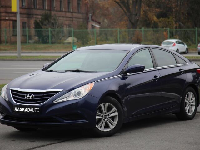 Синий Хендай Соната, объемом двигателя 2.4 л и пробегом 188 тыс. км за 8500 $, фото 1 на Automoto.ua