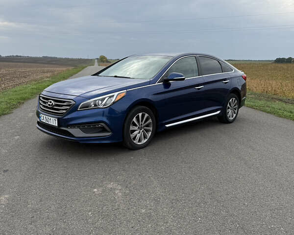 Синій Хендай Соната, об'ємом двигуна 2.36 л та пробігом 145 тис. км за 8700 $, фото 1 на Automoto.ua
