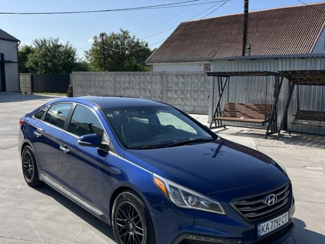 Синий Хендай Соната, объемом двигателя 2.4 л и пробегом 170 тыс. км за 10500 $, фото 1 на Automoto.ua