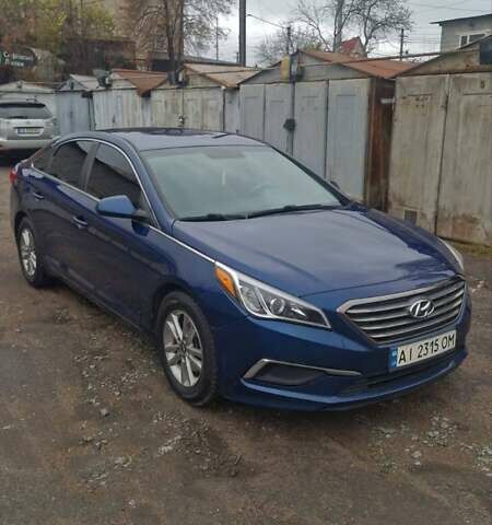 Синий Хендай Соната, объемом двигателя 2.36 л и пробегом 138 тыс. км за 8900 $, фото 1 на Automoto.ua