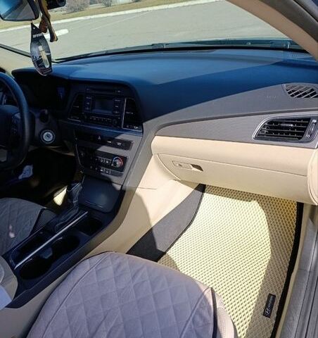 Синій Хендай Соната, об'ємом двигуна 2.36 л та пробігом 138 тис. км за 10300 $, фото 1 на Automoto.ua