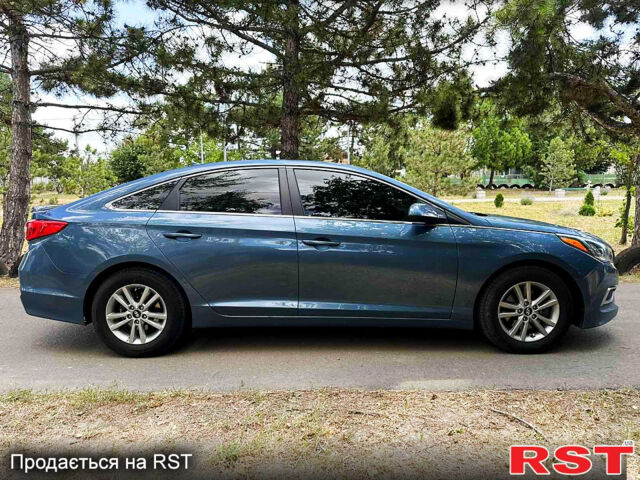 Синий Хендай Соната, объемом двигателя 2.4 л и пробегом 176 тыс. км за 8950 $, фото 1 на Automoto.ua