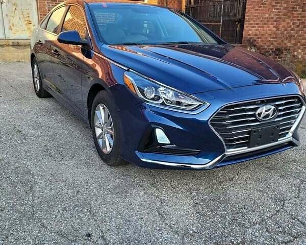Синий Хендай Соната, объемом двигателя 2.36 л и пробегом 65 тыс. км за 10000 $, фото 1 на Automoto.ua
