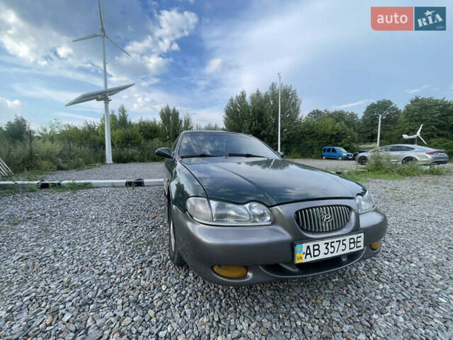 Зеленый Хендай Соната, объемом двигателя 2 л и пробегом 291 тыс. км за 1550 $, фото 1 на Automoto.ua