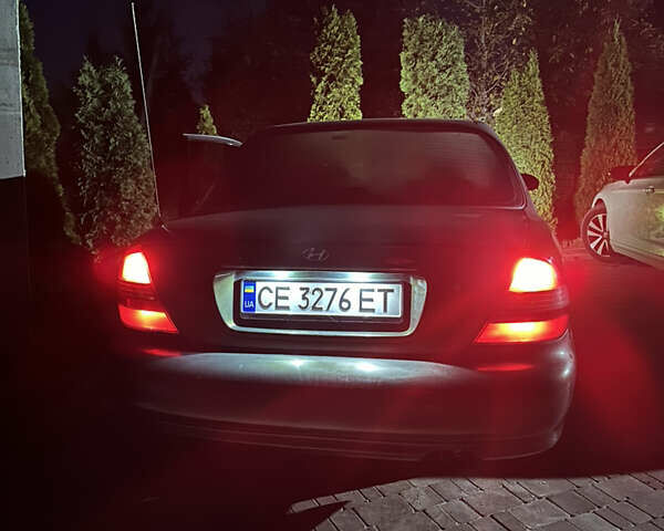 Зеленый Хендай Соната, объемом двигателя 2 л и пробегом 400 тыс. км за 1800 $, фото 1 на Automoto.ua