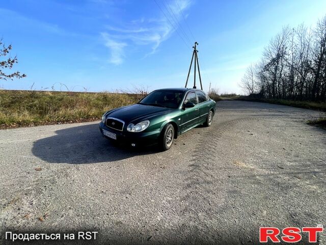 Зеленый Хендай Соната, объемом двигателя 2 л и пробегом 250 тыс. км за 3500 $, фото 1 на Automoto.ua