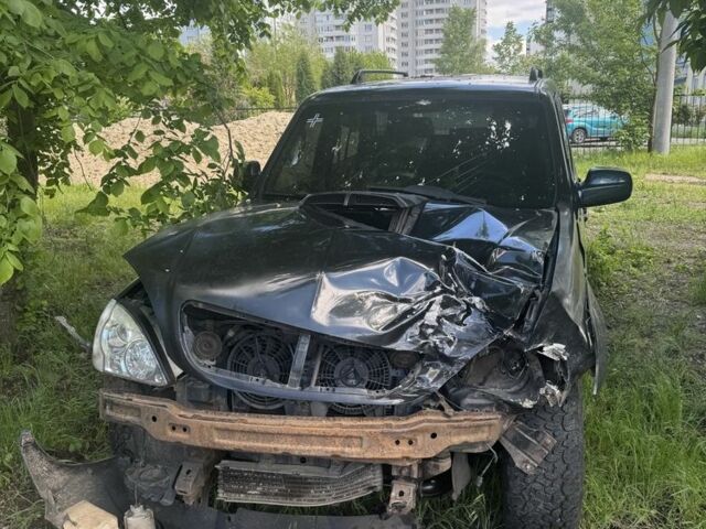 Хендай Терракан 2002 у Черкасах на Automoto.ua Чорний Хендай Терракан, об'ємом двигуна 2.9 л та пробігом 120 тис. км за 2600 $, фото 1 на Automoto.ua