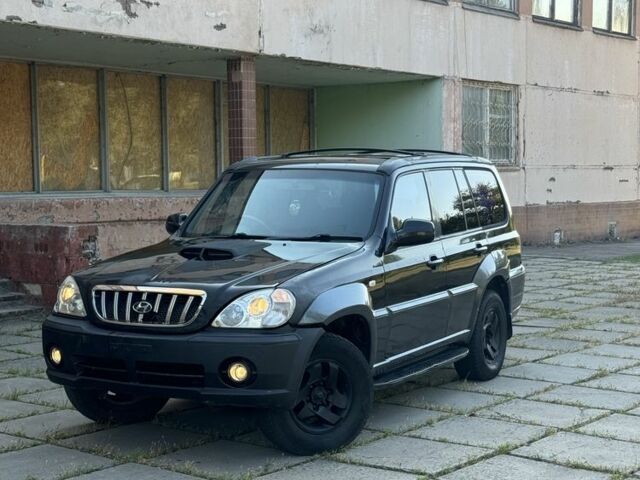 Черный Хендай Терракан, объемом двигателя 2.9 л и пробегом 150 тыс. км за 3300 $, фото 1 на Automoto.ua