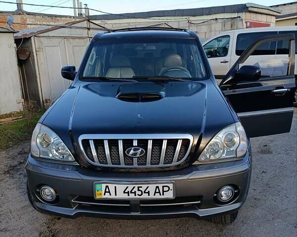 Черный Хендай Терракан, объемом двигателя 0 л и пробегом 248 тыс. км за 6000 $, фото 1 на Automoto.ua