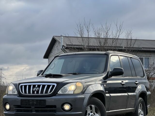 Чорний Хендай Терракан, об'ємом двигуна 2.9 л та пробігом 250 тис. км за 4000 $, фото 1 на Automoto.ua