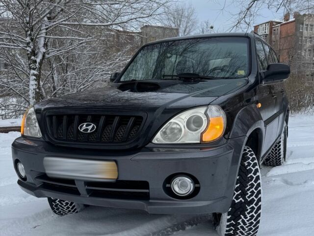 Черный Хендай Терракан, объемом двигателя 2.9 л и пробегом 332 тыс. км за 4700 $, фото 1 на Automoto.ua