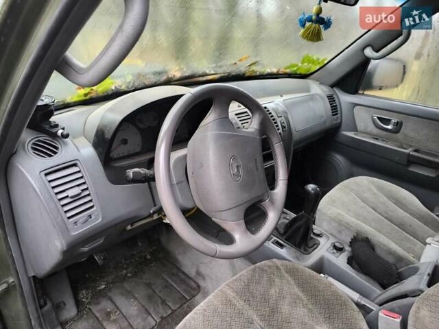 Хендай Терракан, объемом двигателя 0 л и пробегом 100 тыс. км за 2500 $, фото 1 на Automoto.ua